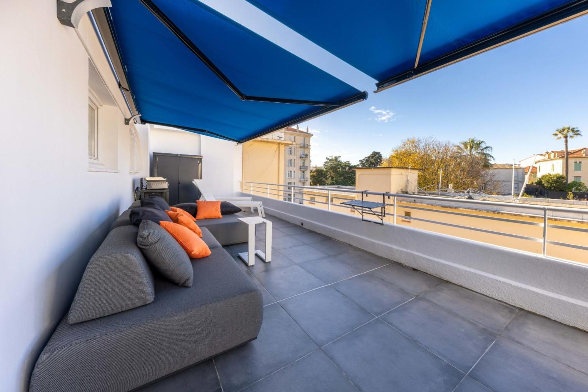 06az - With Terrace - 10min From Palais Apartamento *