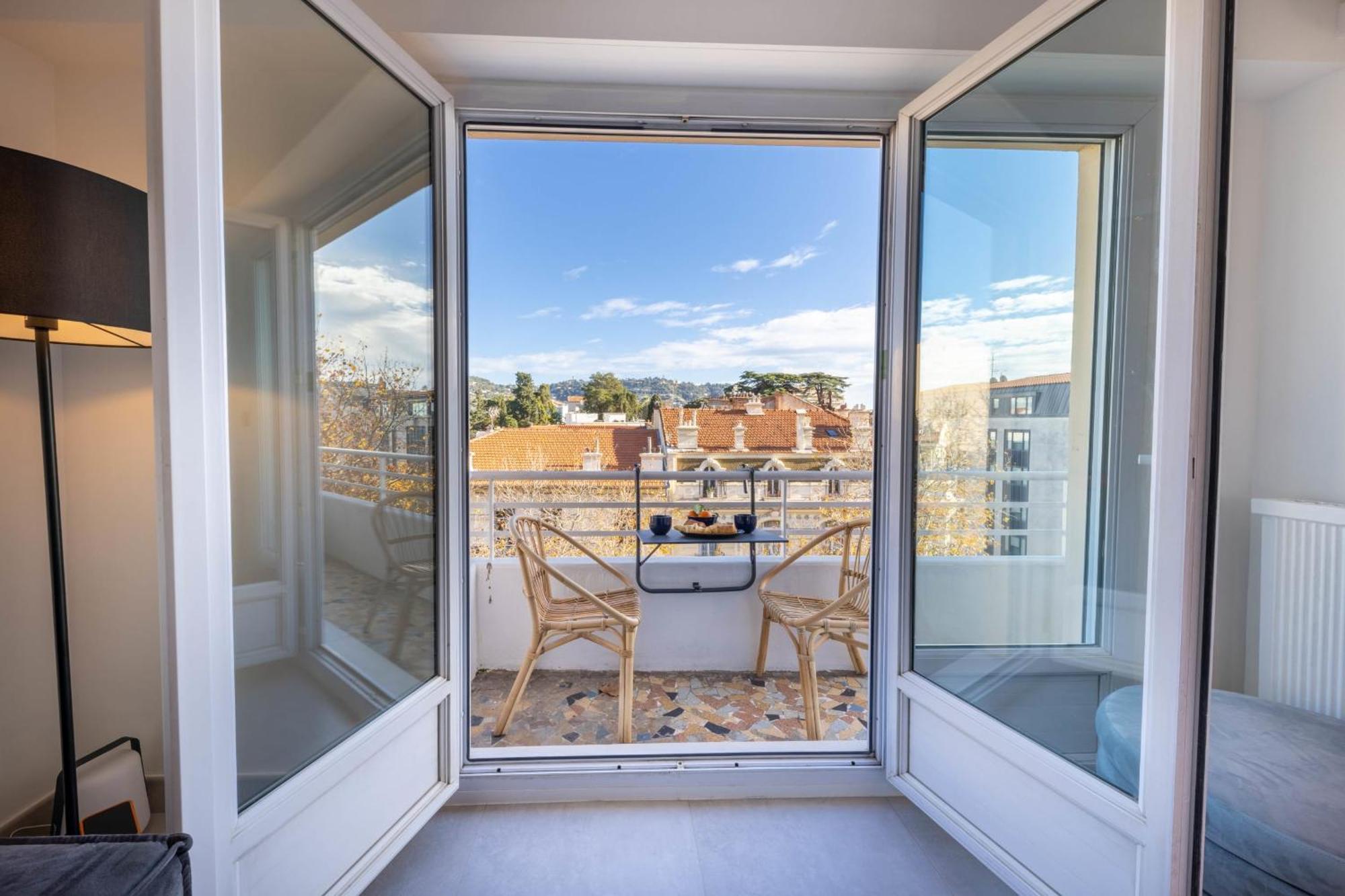 Apartamento 06az - With Terrace - 10min From Palais *