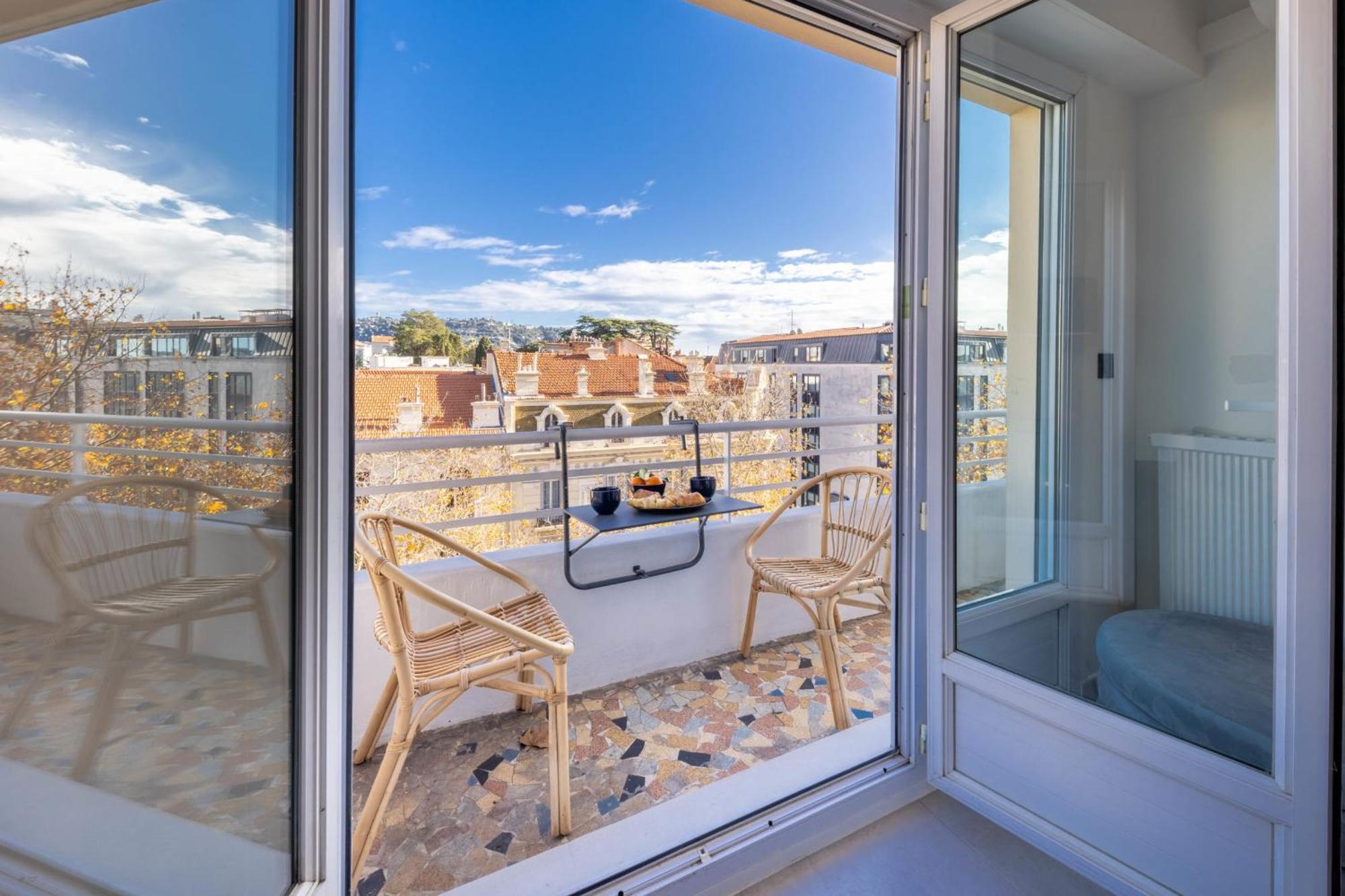06az - With Terrace - 10min From Palais Apartamento *